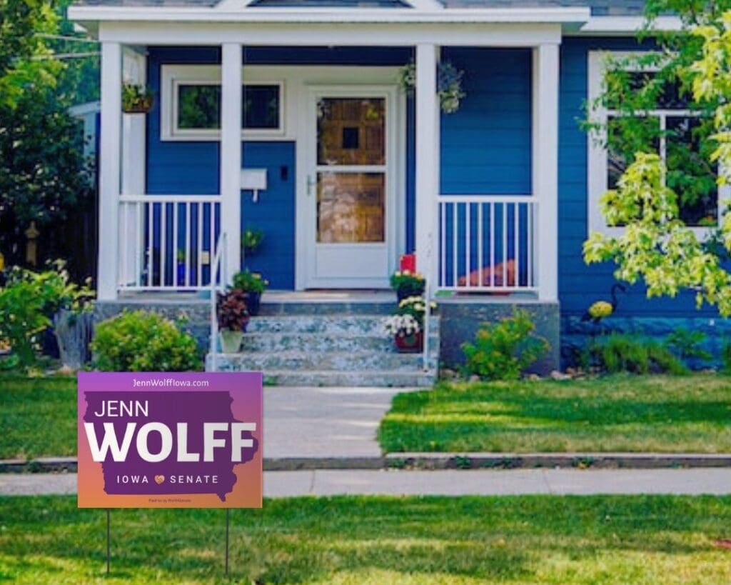 Campaign Signs need to be visible from any distance and convey the most important message of who people should support.